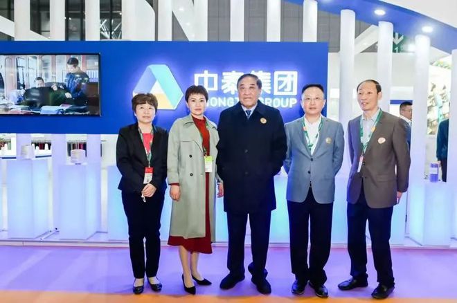 CQ9电子 CQ9传奇电子喜迎开门红 犇向新征程--2021yarnexpo春夏纱线展踏春而来(图4)