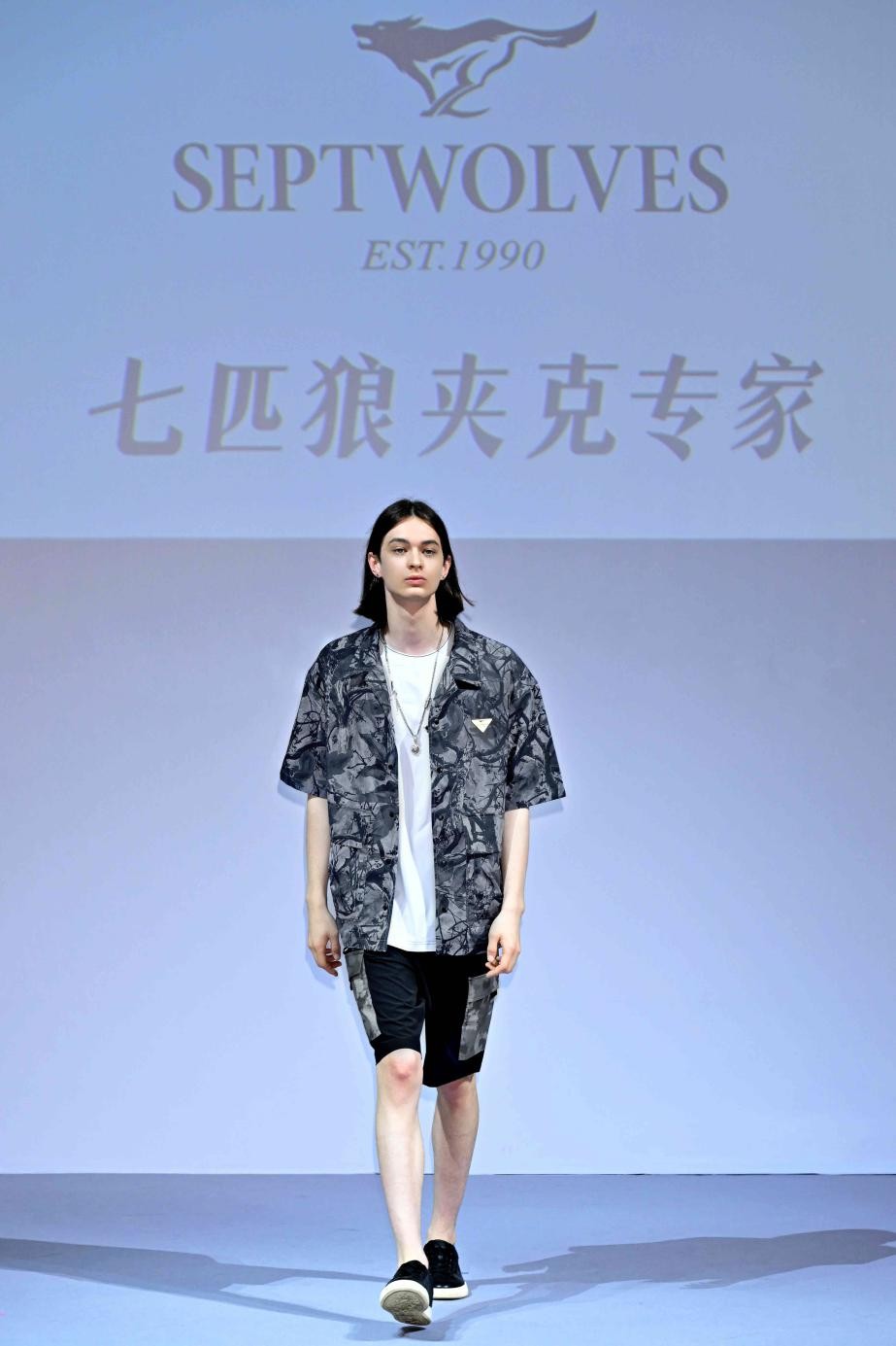 福建品牌服装企业齐聚香港时装节七匹狼集团CQ9电子 CQ9传