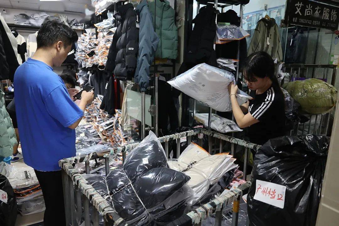 “中国男装网批城——石狮”深入人心CQ9电子 CQ9传奇电子(图7)