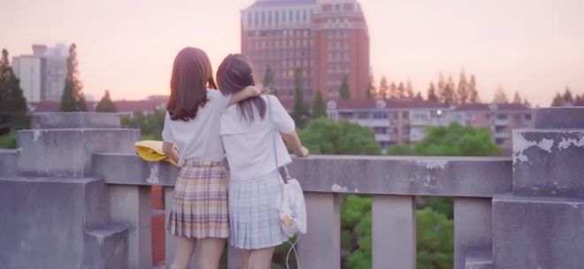 CQ9电子 CQ9传奇电子靠软色情博出位？20分钟赚3000万揭秘JK制服的隐秘与疯狂(图27)