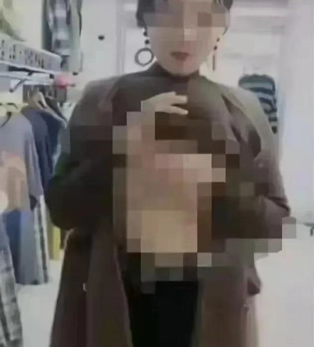 CQ9电子 CQ9传奇电子毁三观！邢台某服装店老板娘59秒不雅视频流出画面不堪入目(图2)