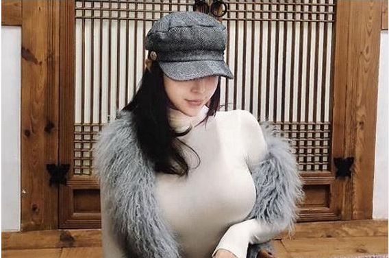 她是大码模特代CQ9电子 CQ9传奇电子表长相妩媚身材诱人人称“最美时装模特”！(图2)
