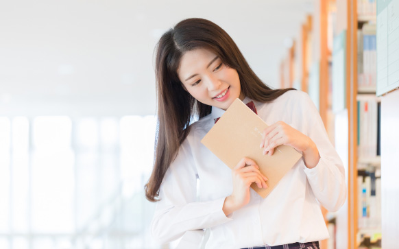 服饰CQ9电子 CQ9传奇电子类英语单词(图2)