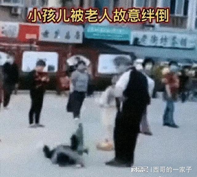 CQ9电子 CQ9传奇电子18名美女跳广场舞惊艳全场完爆大妈团网友：我只是讨厌大妈(图11)