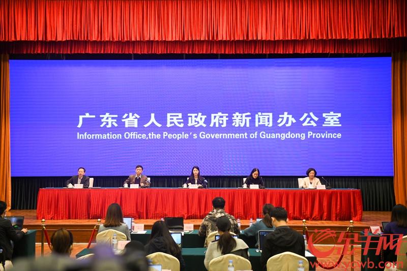 老人、儿童、孕产妇如何防控疫情？专家：再无聊也不能出去跳广场舞病毒感染有母胎垂直传CQ9电子 CQ9传奇电子播可能
