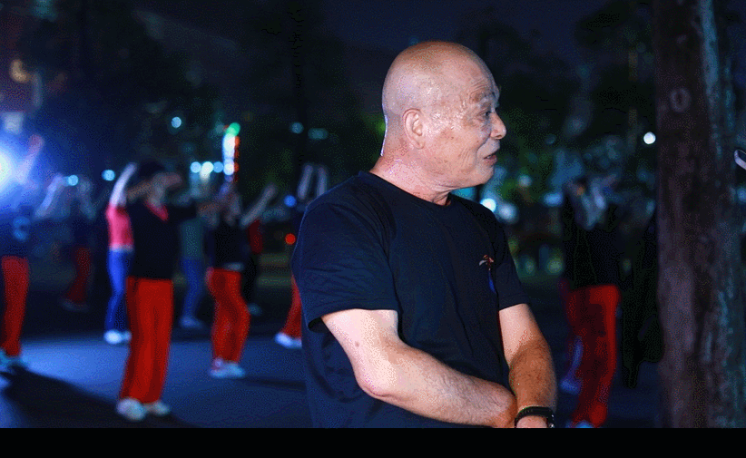 广场舞终于向这届年轻人下手了CQ9电子 CQ9传奇电子(图4)