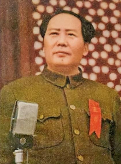 曾风靡全国的中山装在短短几年间销声匿迹期间发生CQ9电子 CQ9传奇电子了什么事？(图6)