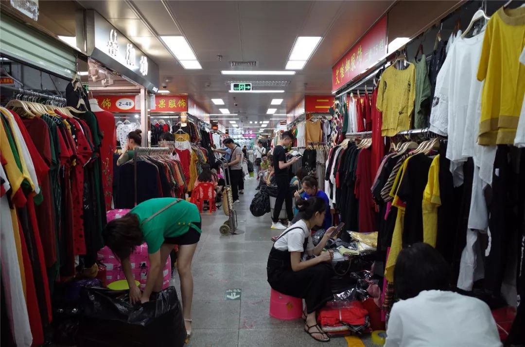 CQ9电子 CQ9传奇电子服装批发市场的“前世今生”……涨姿势了！(图2)