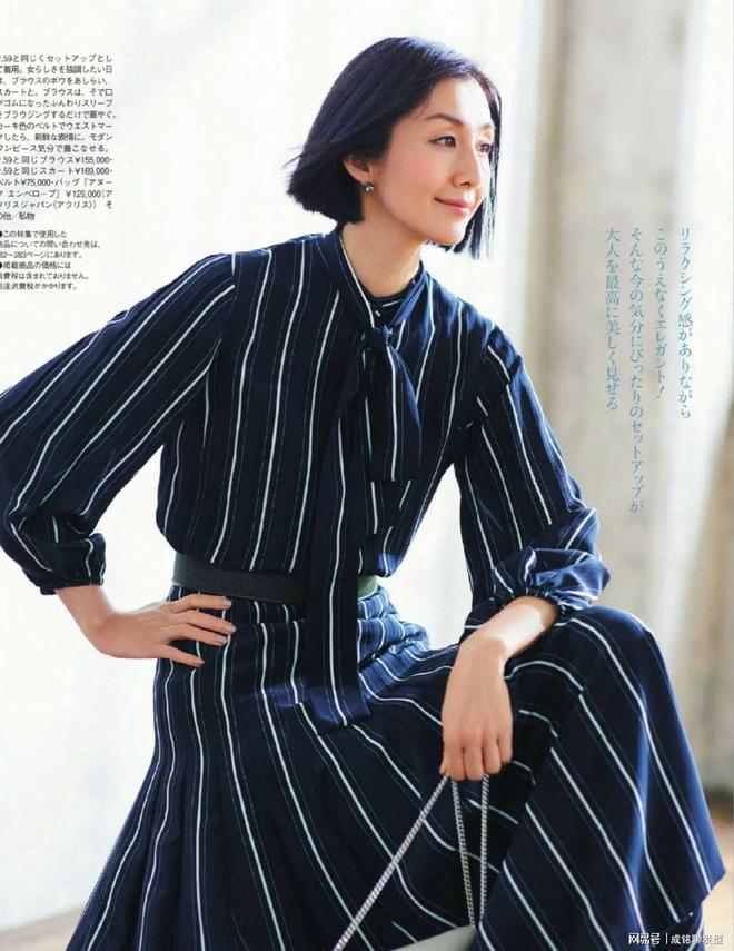 中年女人要美得优雅这几款服装减龄又显身材时尚又能彰显品位CQ9电子 CQ9传奇电子(图7)