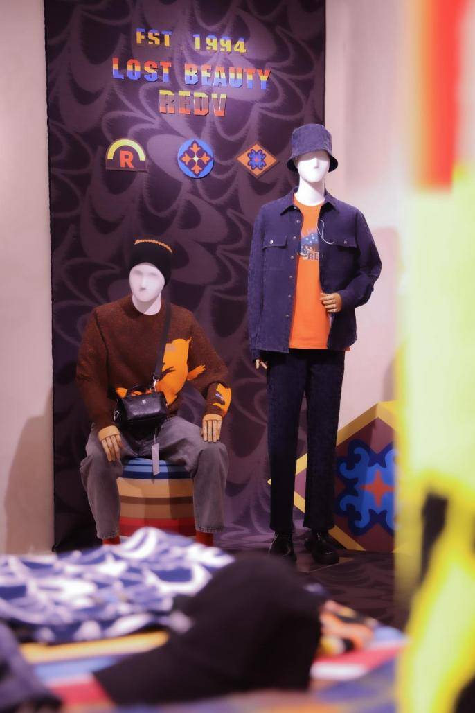 三十而熠 出窑万彩 VICUTU威可多2024秋冬新品预览揭晓CQ9电子 CQ9传奇电子新季正装王者四大亮点(图6)