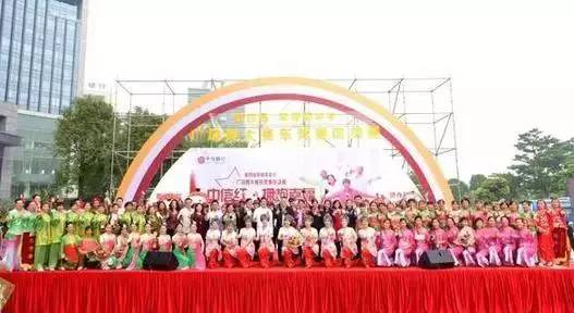 CQ9电子 CQ9传奇电子大多数人对广场舞不屑但糖豆却做起了大妈的生意(图3)