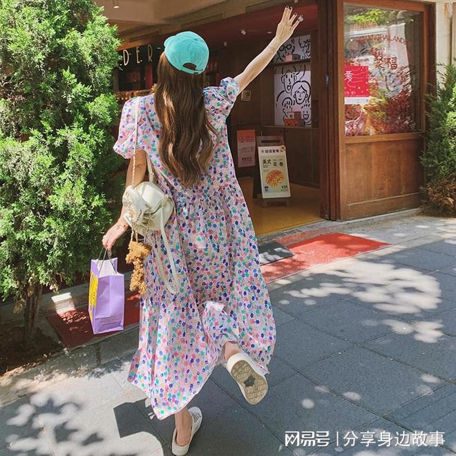 常熟纺支宝服装批发网浅析2023年服装行业将迎来新的发展机遇？CQ9电子 CQ9传奇电子(图3)