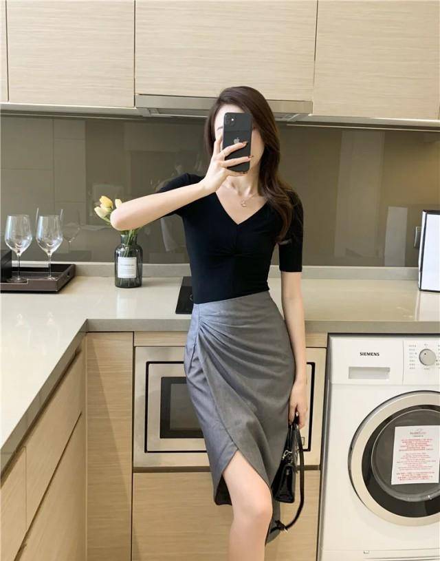 有哪CQ9电子 CQ9传奇电子些牌子的衣服适合中年妈妈穿(图3)