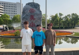 CQ9电子 CQ9传奇电子现代农业促发展！武汉纺织大学学子深入大棚种植基地开展实践活动(图5)