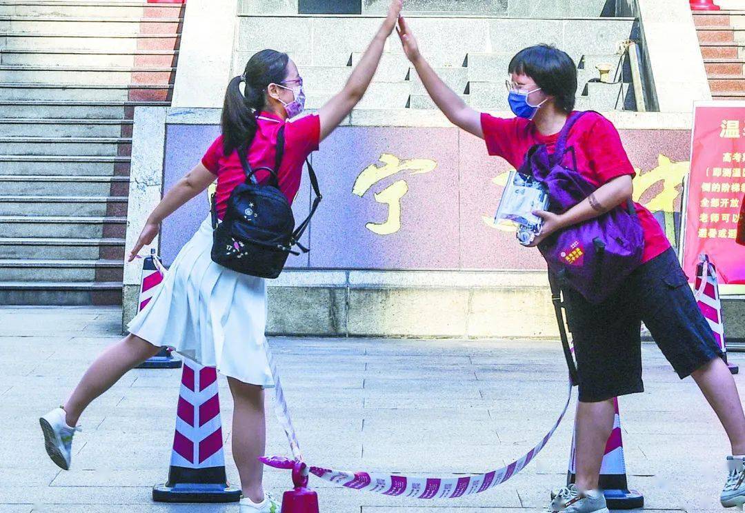 人民日报六月好照片来了！（附编辑点评）CQ9电子 CQ9传奇电子(图7)