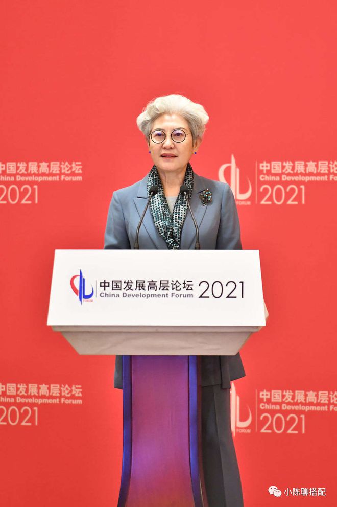 从70岁傅莹身上我总结出了3个中年女人气质穿搭的思路CQ9电子 CQ9传奇电子很惊艳(图15)