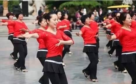 为何中老年妇女都喜欢跳广CQ9电子 CQ9传奇电子场舞？除了强身健体还有这些作用