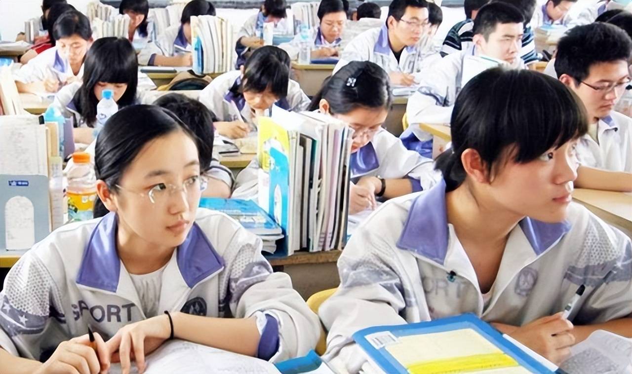 CQ9电子 CQ9传奇电子为何考研成部分学生的“刚需”专硕前