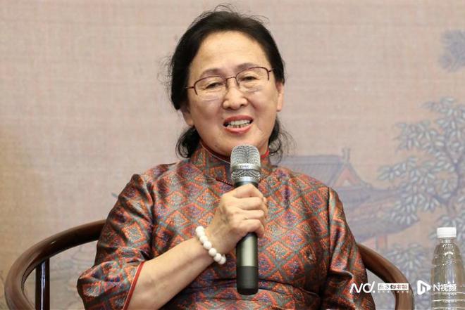 千墓难得一衣！这本书CQ9电子 CQ9传奇电子揭秘了沈从文指引下的纺织考古之路(图6)