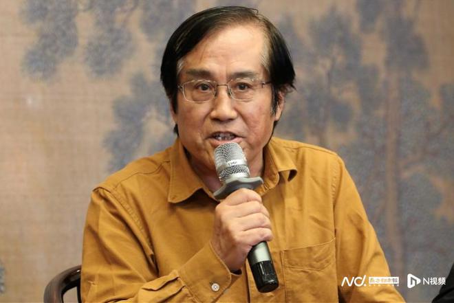 千墓难得一衣！这本书CQ9电子 CQ9传奇电子揭秘了沈从文指引下的纺织考古之路(图10)