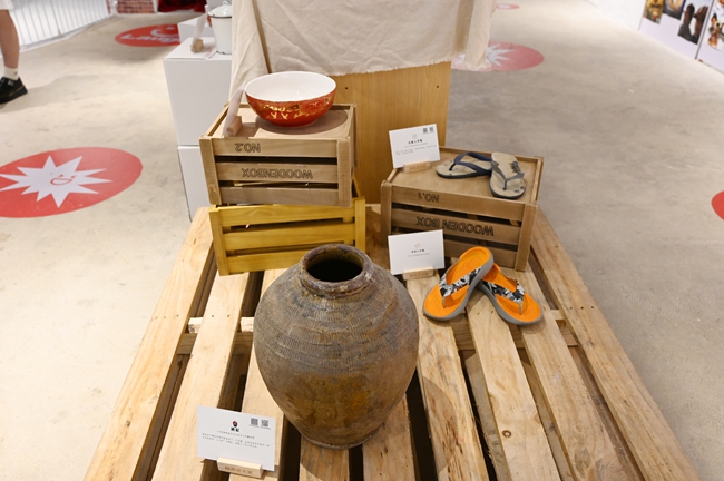 厦门理工学院学生打造“闽南爸爸”主题毕业设计展CQ9电子 CQ9传奇电子(图2)