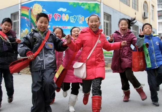 多地教育局发布通知调整中小学寒假放假时间还有一个好消息CQ9电子 CQ9传奇电子(图5)