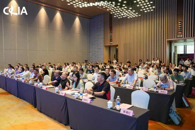 给针织印染一个技术支点它能撬起绿色未来！中国针织印染高峰论坛成功举办CQ9电子 CQ9传奇电子(图2)